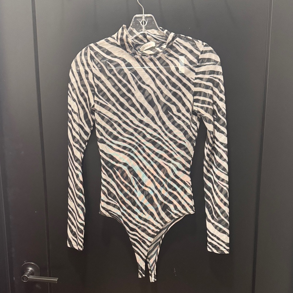 Zebra Print Long Sleeve One Piece Bodysuit